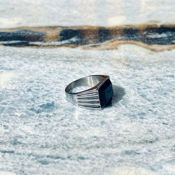 Moonlit Onyx Men's Ring | Lifetime Colour Warranty